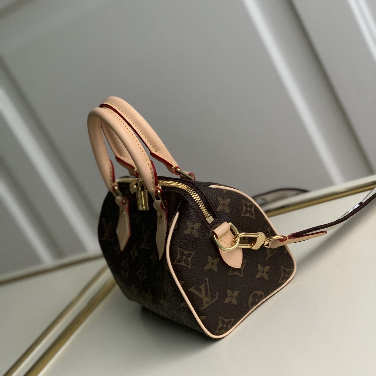SPEEDY BANDOULIÈRE 20, LOUIS VUITTON LV