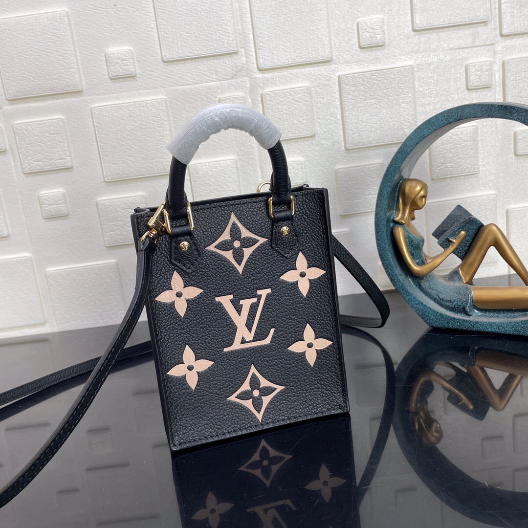 M57937  PETIT SAC PLAT, louIS VUITTON