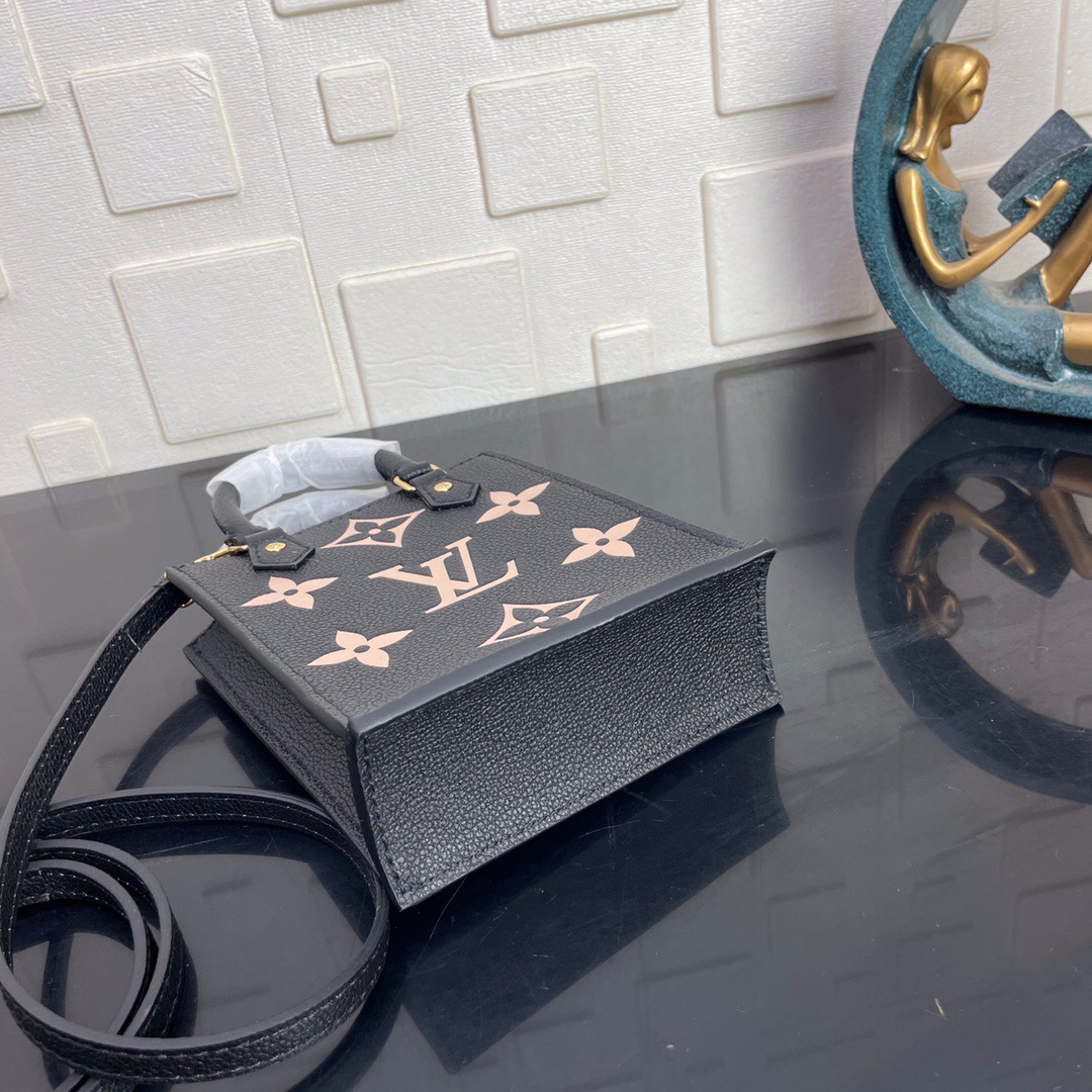 M57937  PETIT SAC PLAT, louIS VUITTON