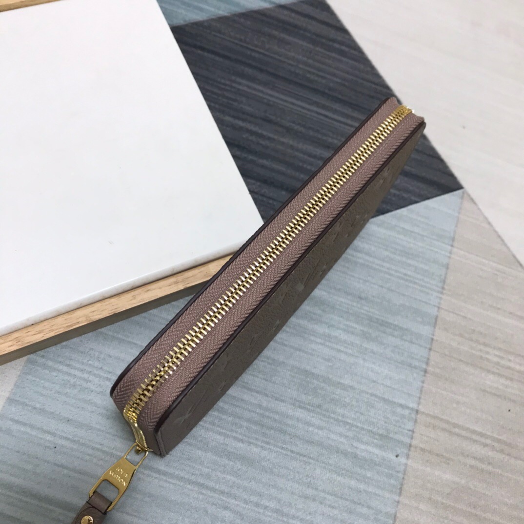 M69034 ZIPPY WALLET, Louis Vuitton LV Wallets