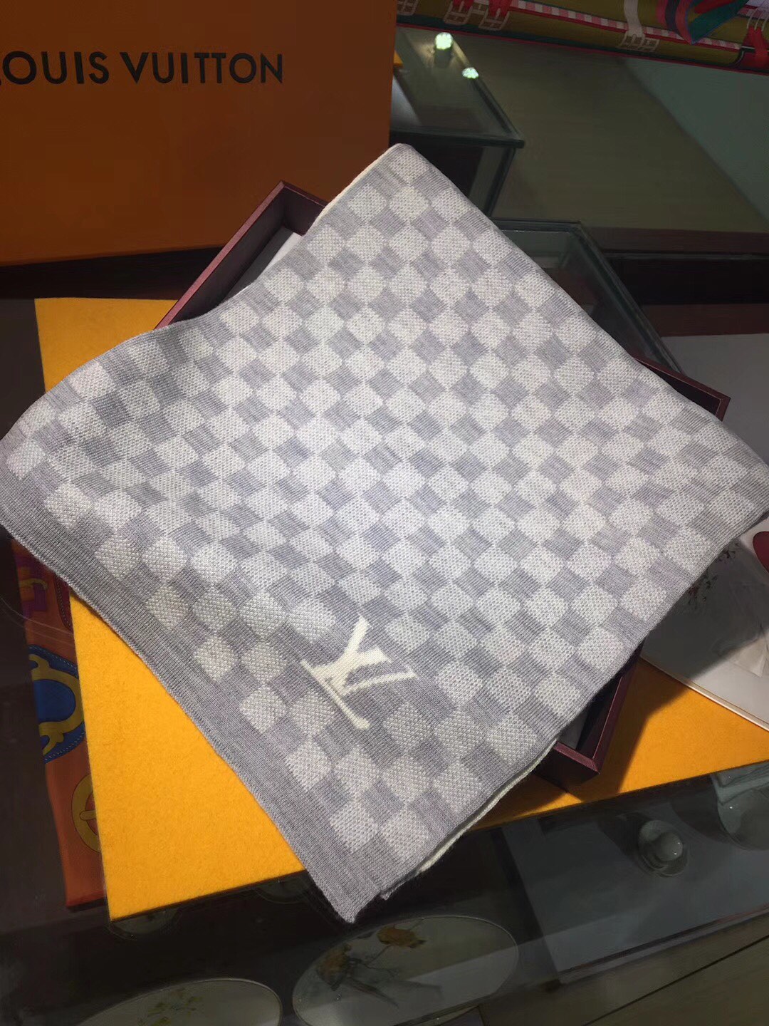 LOUIS VUITTON LV Scarf