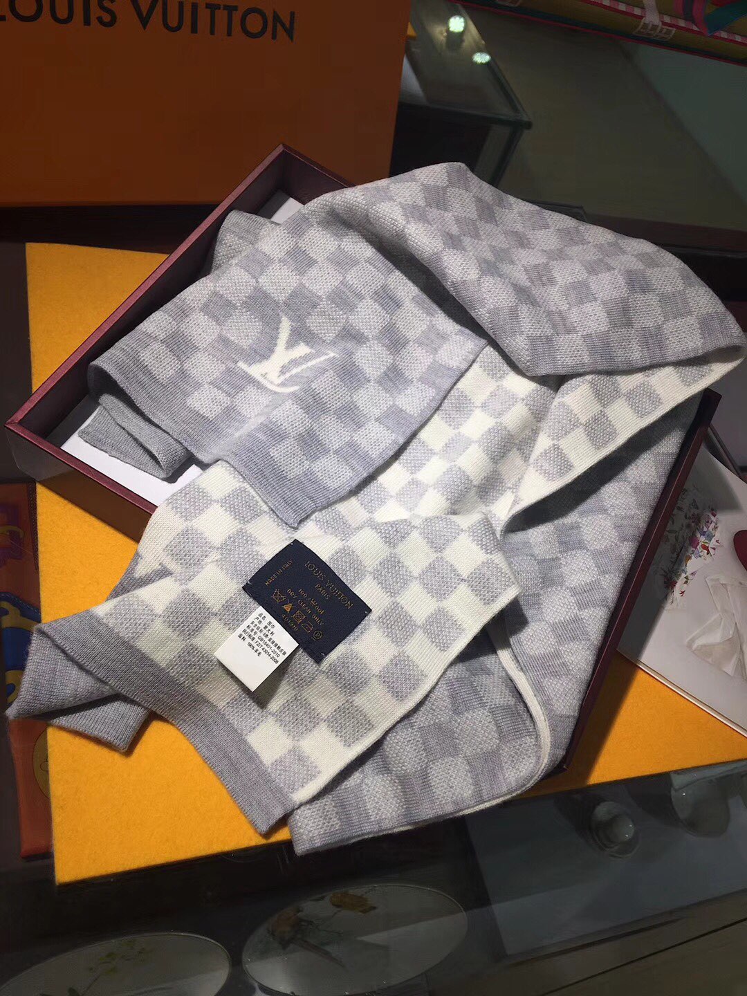 LOUIS VUITTON LV Scarf