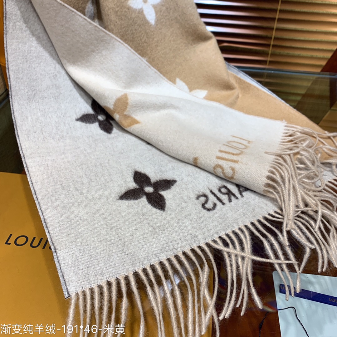 LOUIS VUITTON LV SCARF, REYKJAVIK GRADIENT SCARF