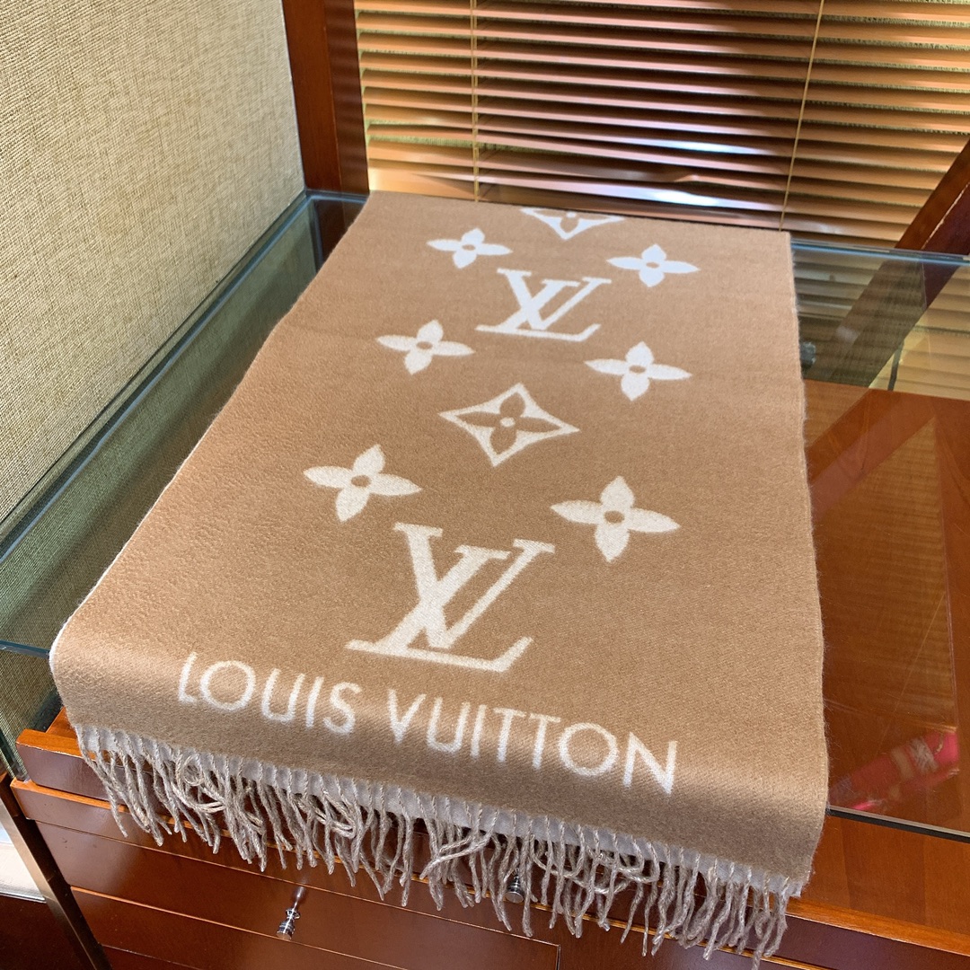 LOUIS VUITTON LV SCARF, REYKJAVIK GRADIENT SCARF