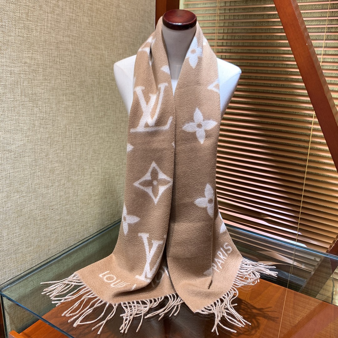 LOUIS VUITTON LV SCARF, REYKJAVIK GRADIENT SCARF