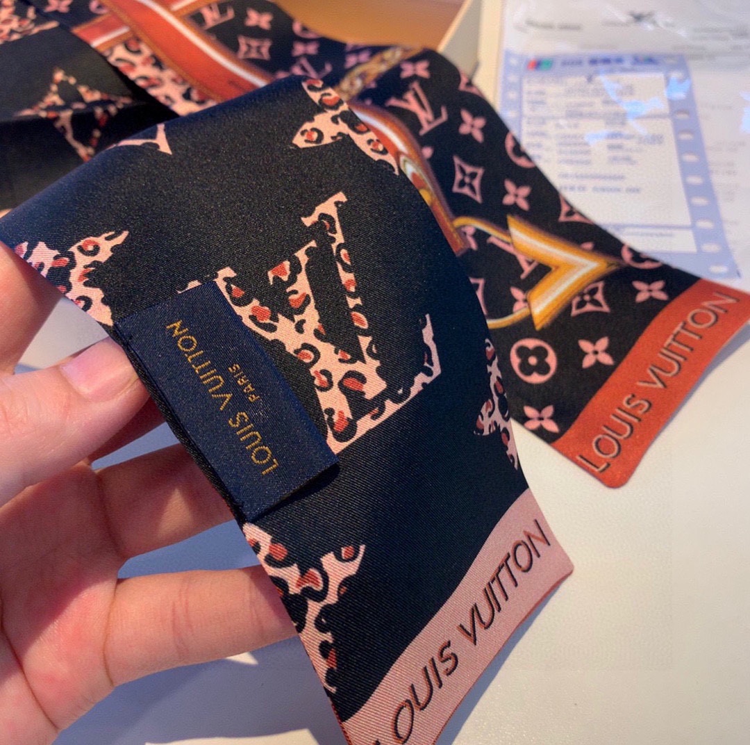 BANDEAU, Louis Vuitton lV