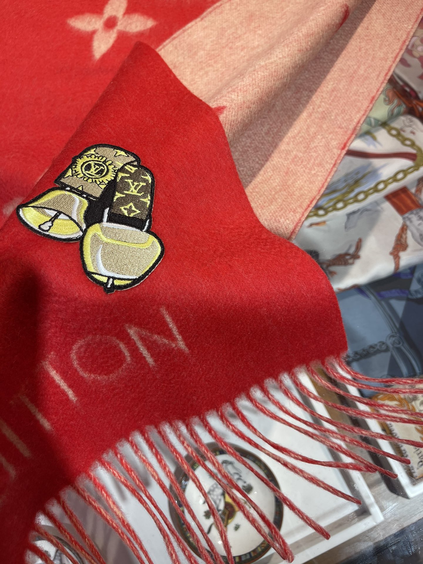 LOUIS VUITTON LV SCARF