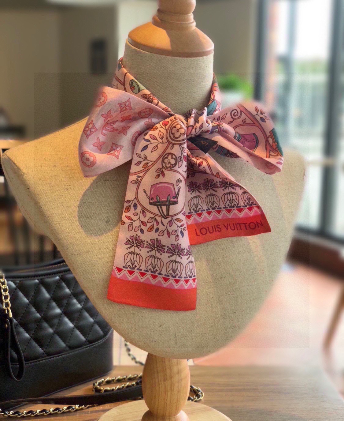 BANDEAU, Louis Vuitton lV