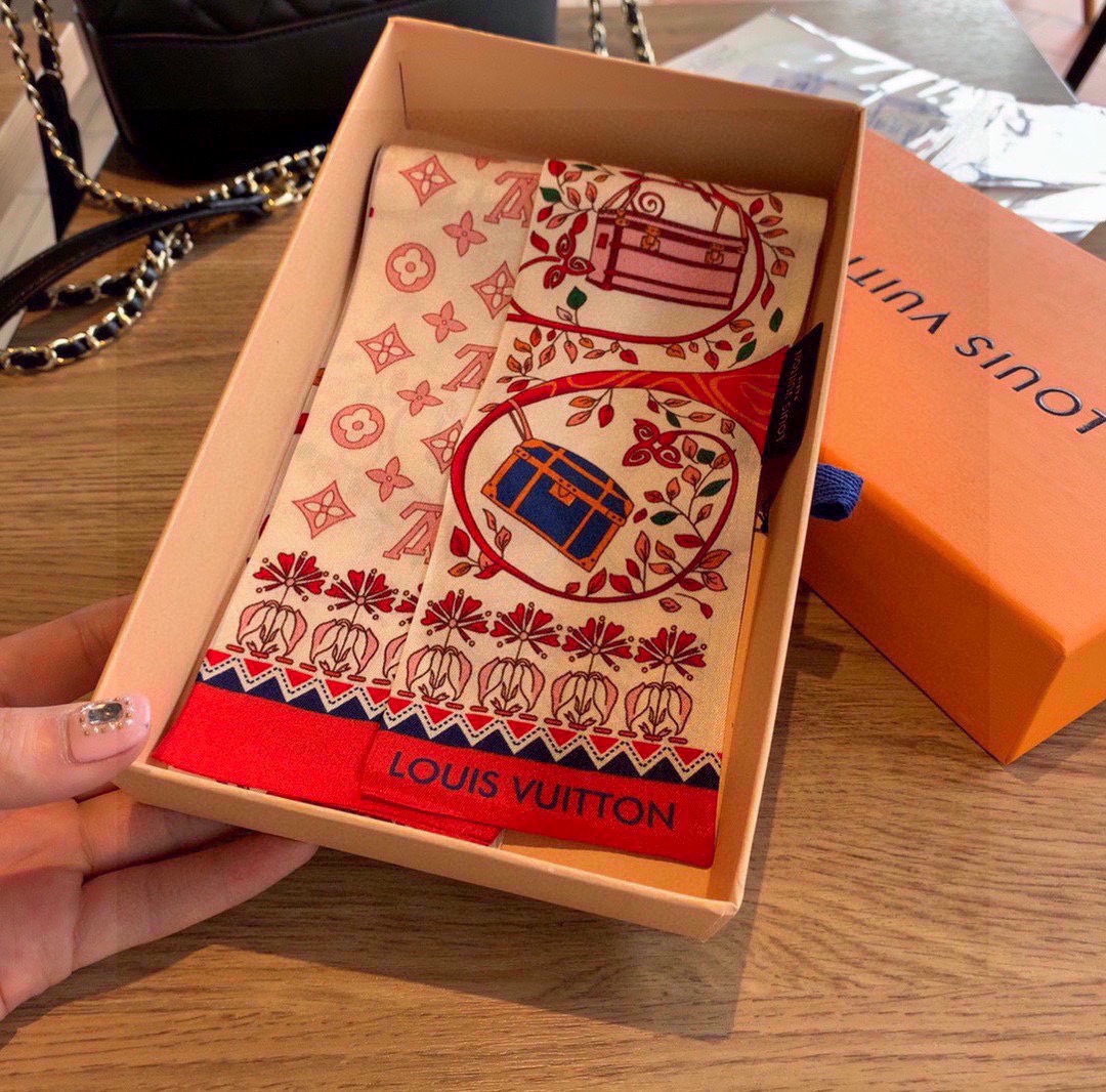 BANDEAU, Louis Vuitton lV