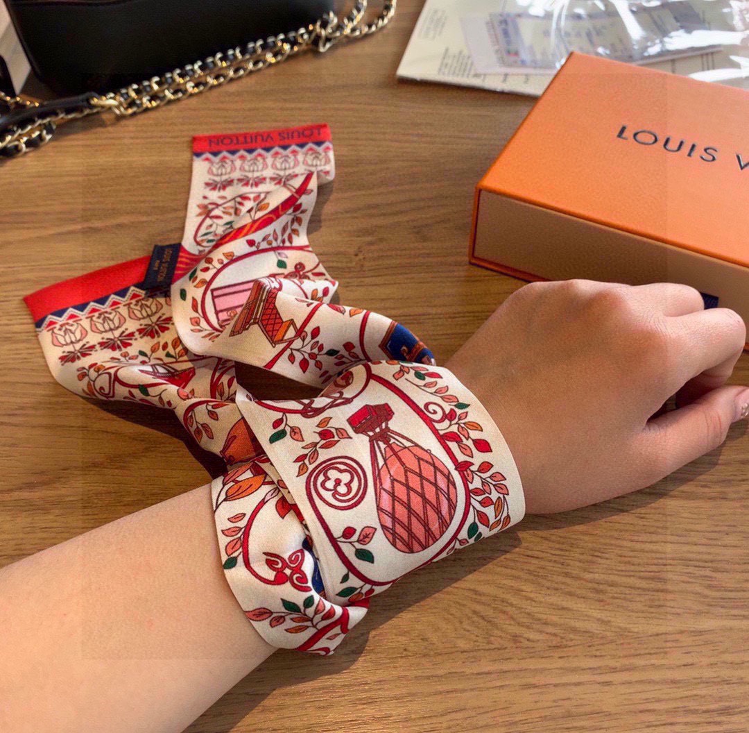 BANDEAU, Louis Vuitton lV