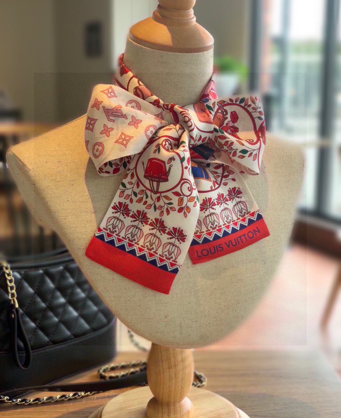BANDEAU, Louis Vuitton lV