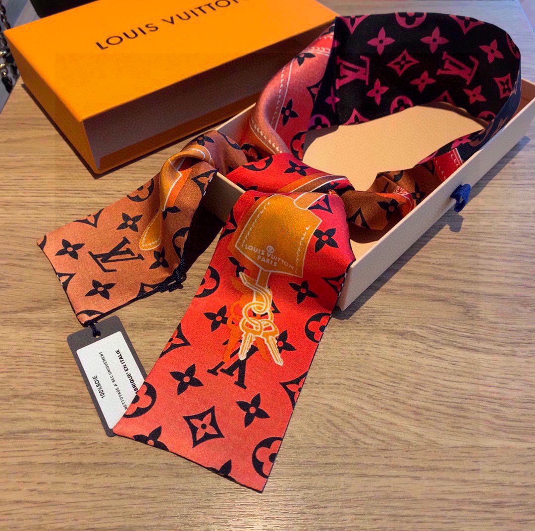 BANDEAU, Louis Vuitton lV