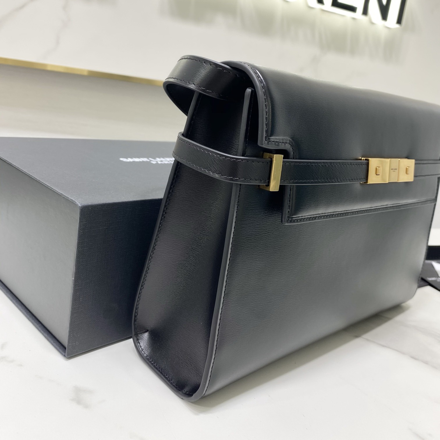 579271 MANHATTAN SHOULDER BAG IN BOX SAINT LAURENT LEATHER, Yves Saint Laurent YSL