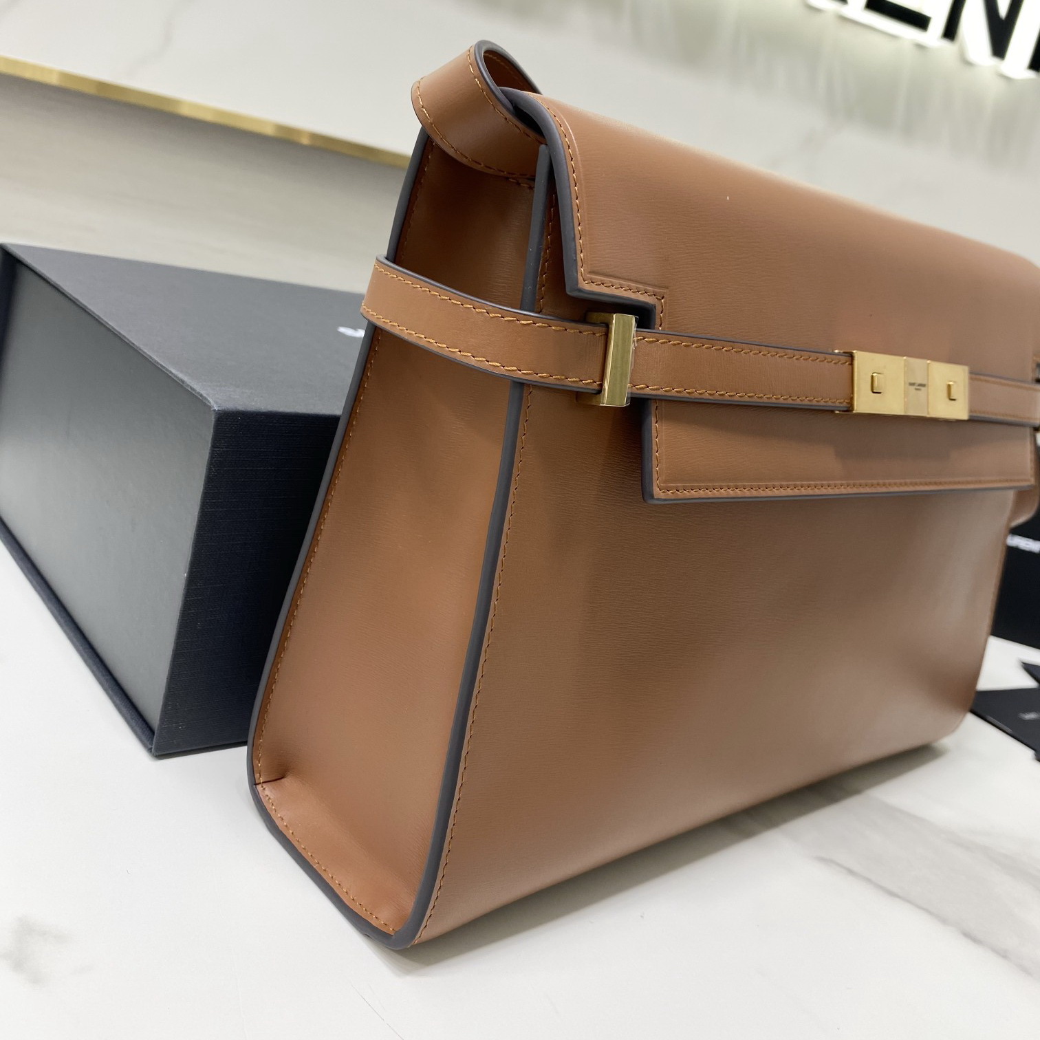 579271 MANHATTAN SHOULDER BAG IN BOX SAINT LAURENT LEATHER, Yves Saint Laurent YSL