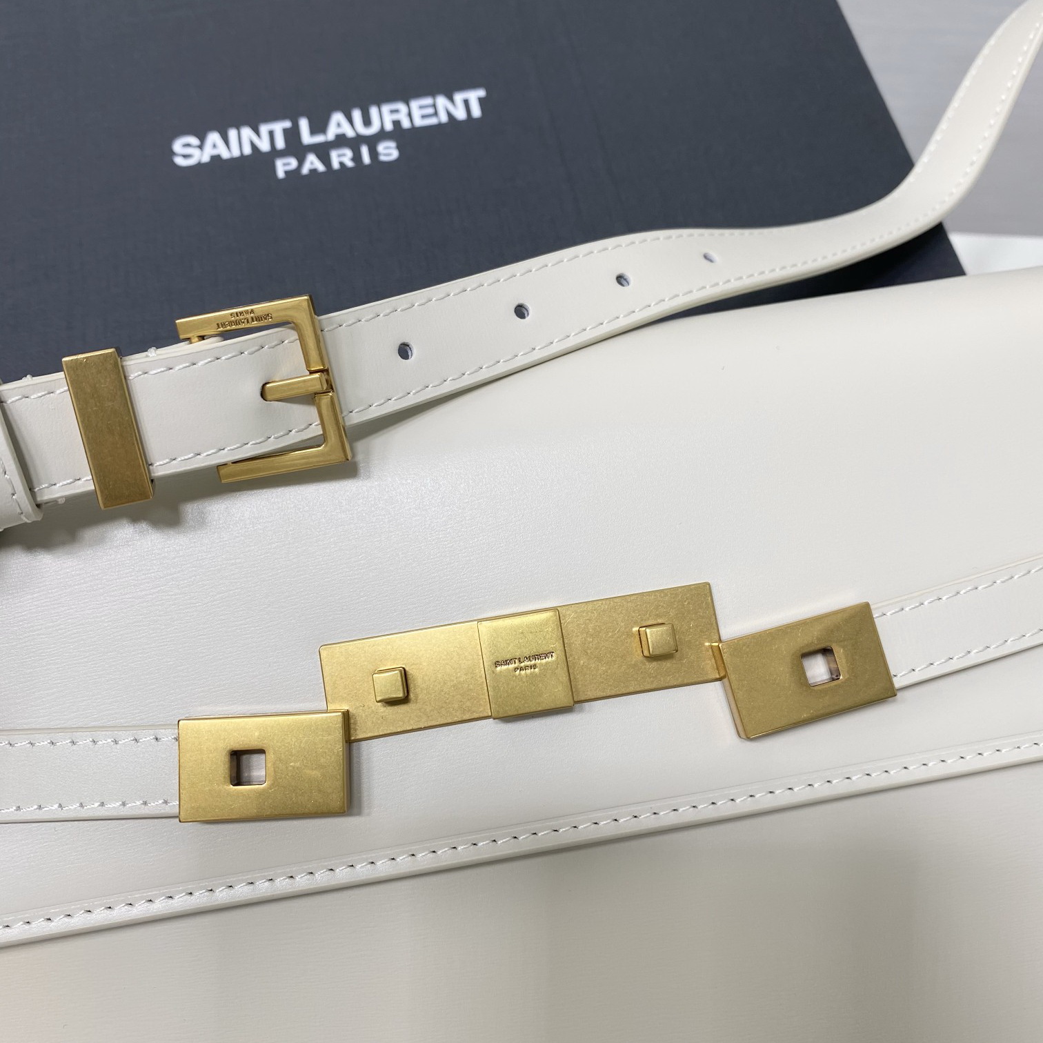 579271 MANHATTAN SHOULDER BAG IN BOX SAINT LAURENT LEATHER, Yves Saint Laurent YSL