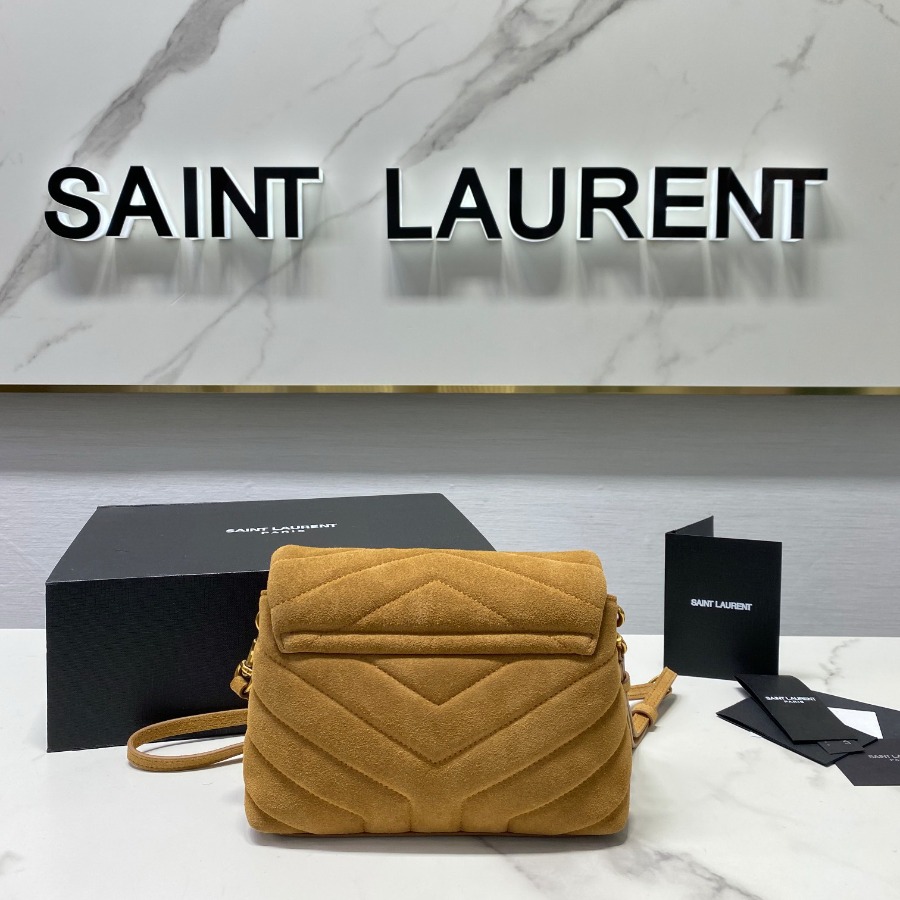 574946 LOULOU TOY BAG IN MATELASSÉ "Y" LEATHER, MONOGRAM SAINT LAURENT BAG