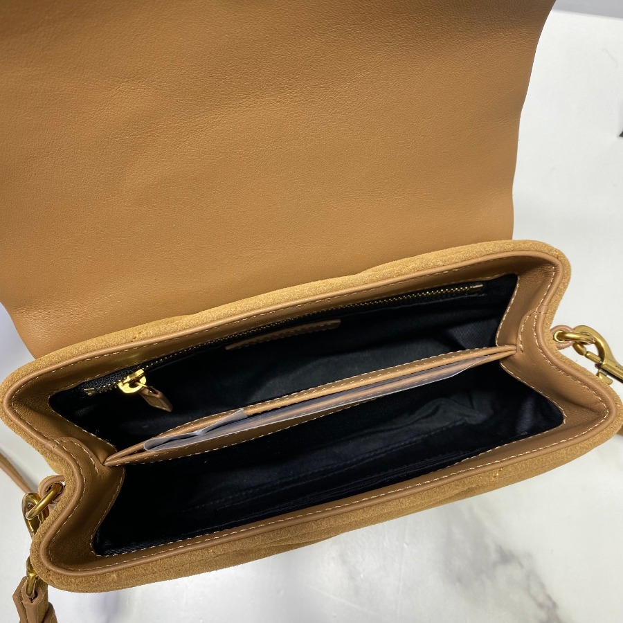 574946 LOULOU TOY BAG IN MATELASSÉ "Y" LEATHER, MONOGRAM SAINT LAURENT BAG