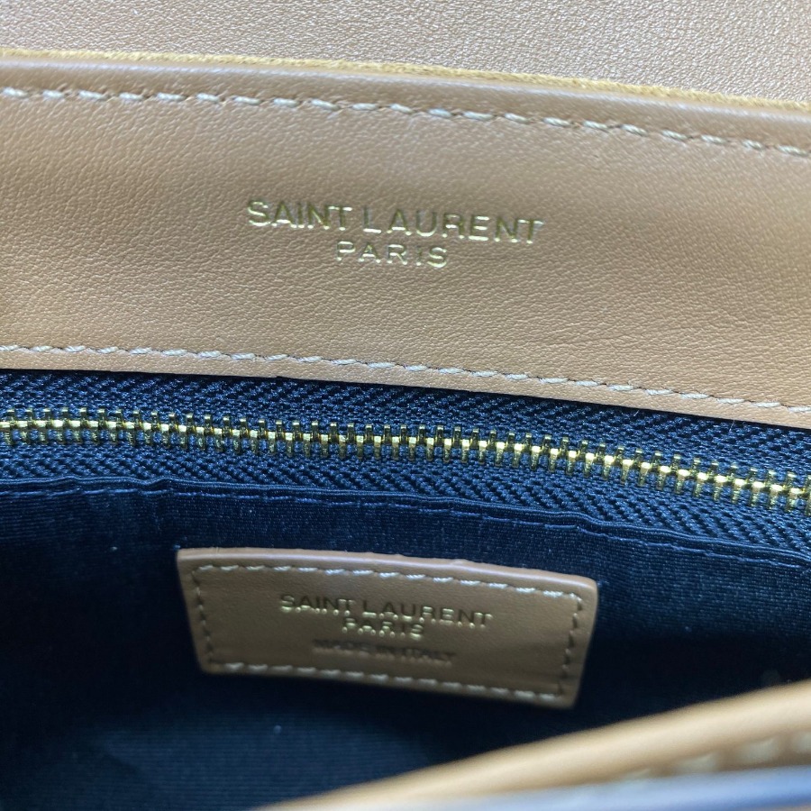 574946 LOULOU TOY BAG IN MATELASSÉ "Y" LEATHER, MONOGRAM SAINT LAURENT BAG