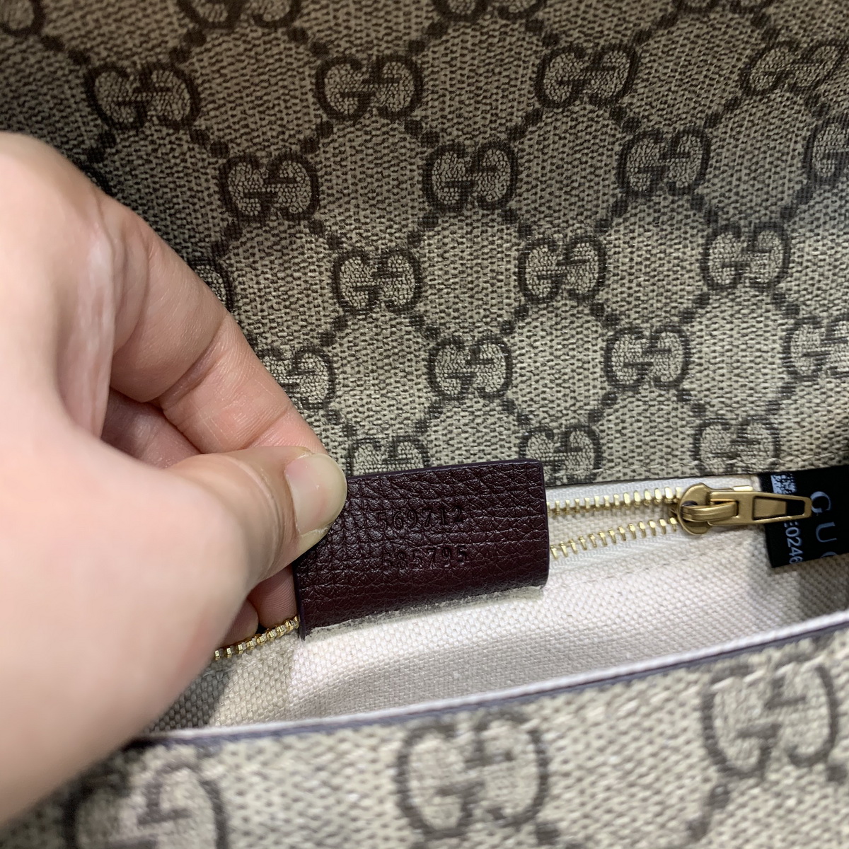 HOURGLASS SMALL TOP HANDLE BAG, Balenciaga Bag