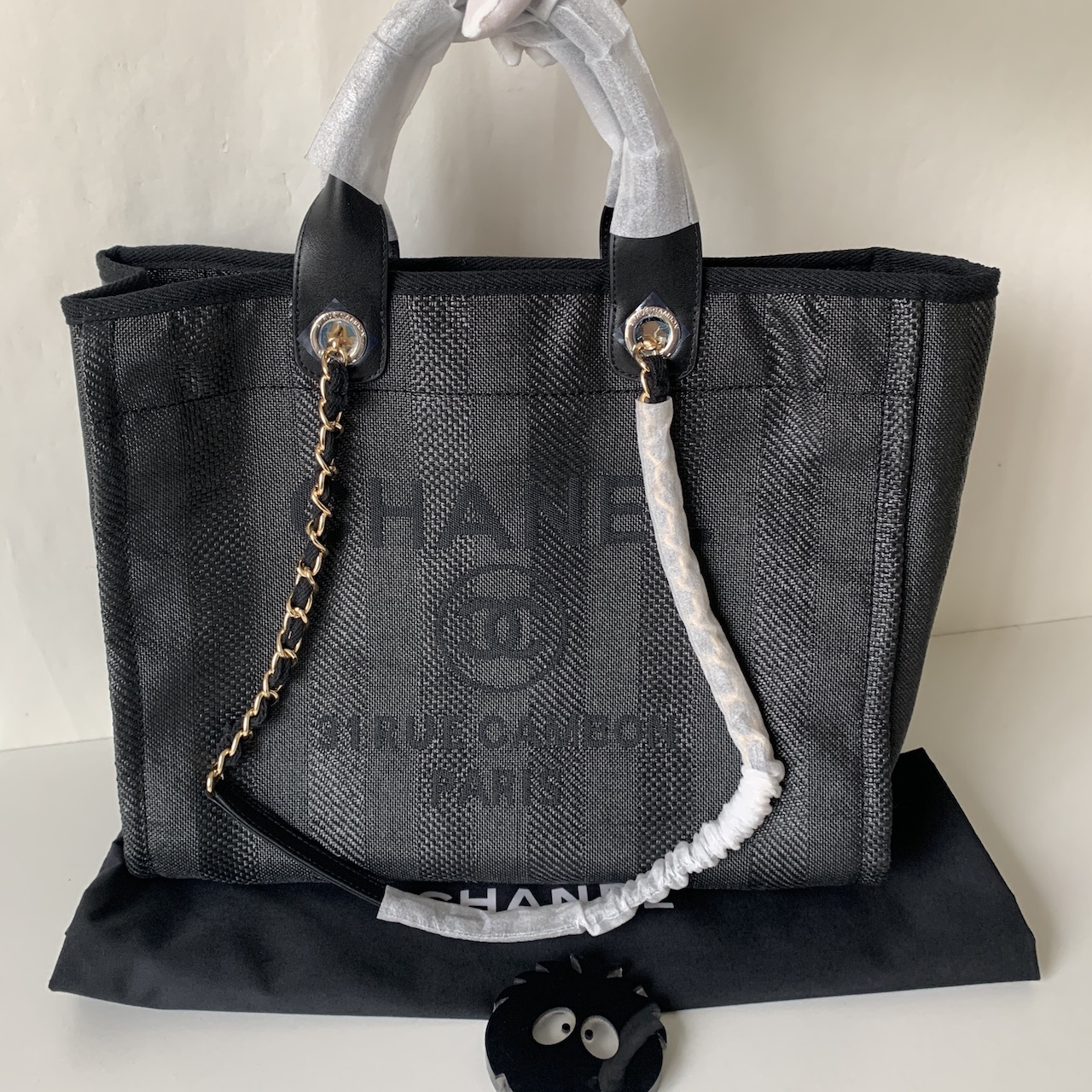 large shopping bag