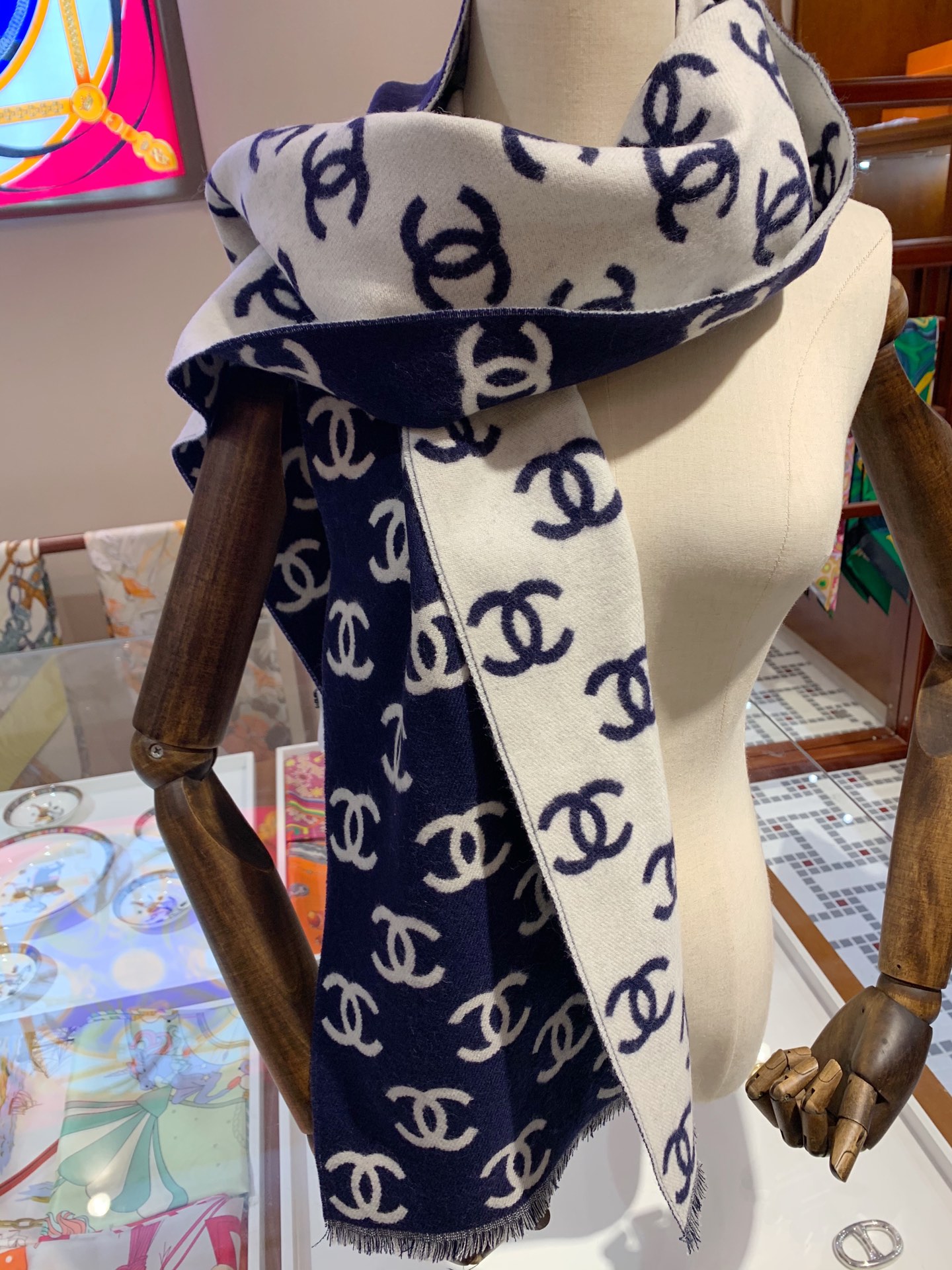 CHANEL SCARVES