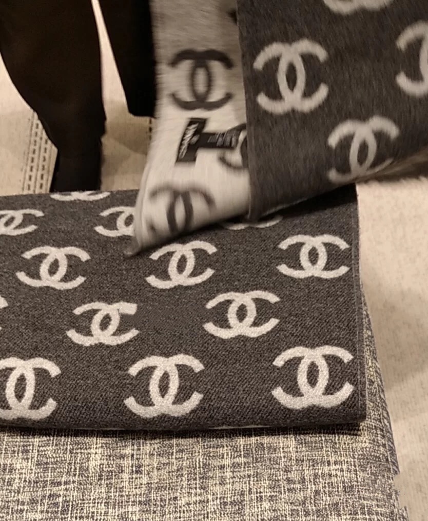 CHANEL SCARVES