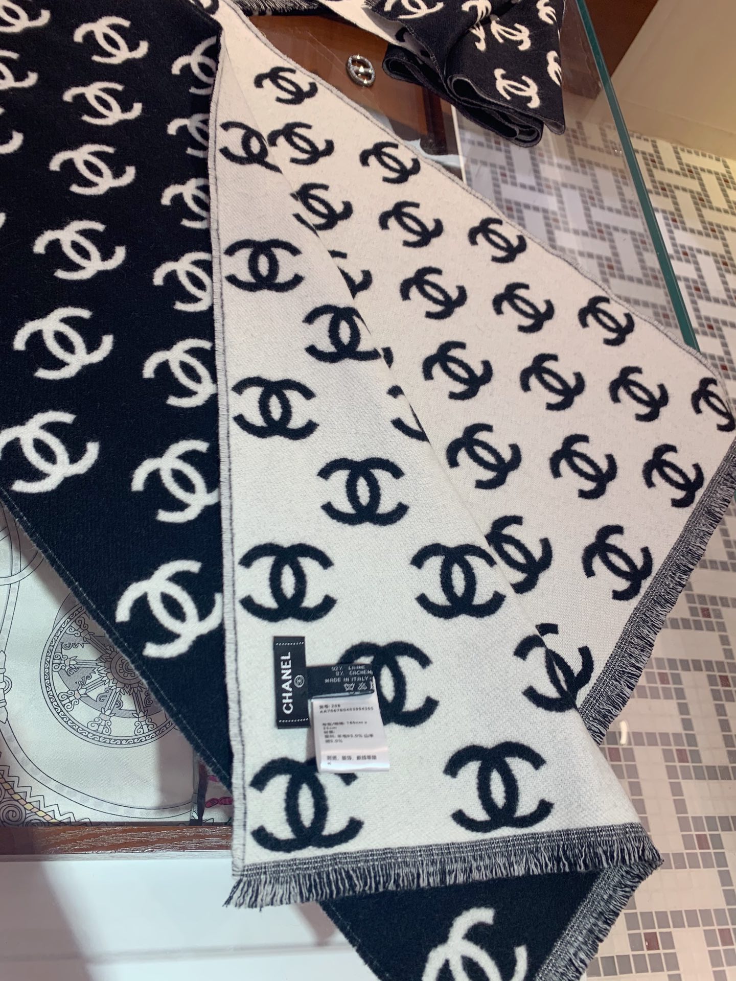 CHANEL SCARVES