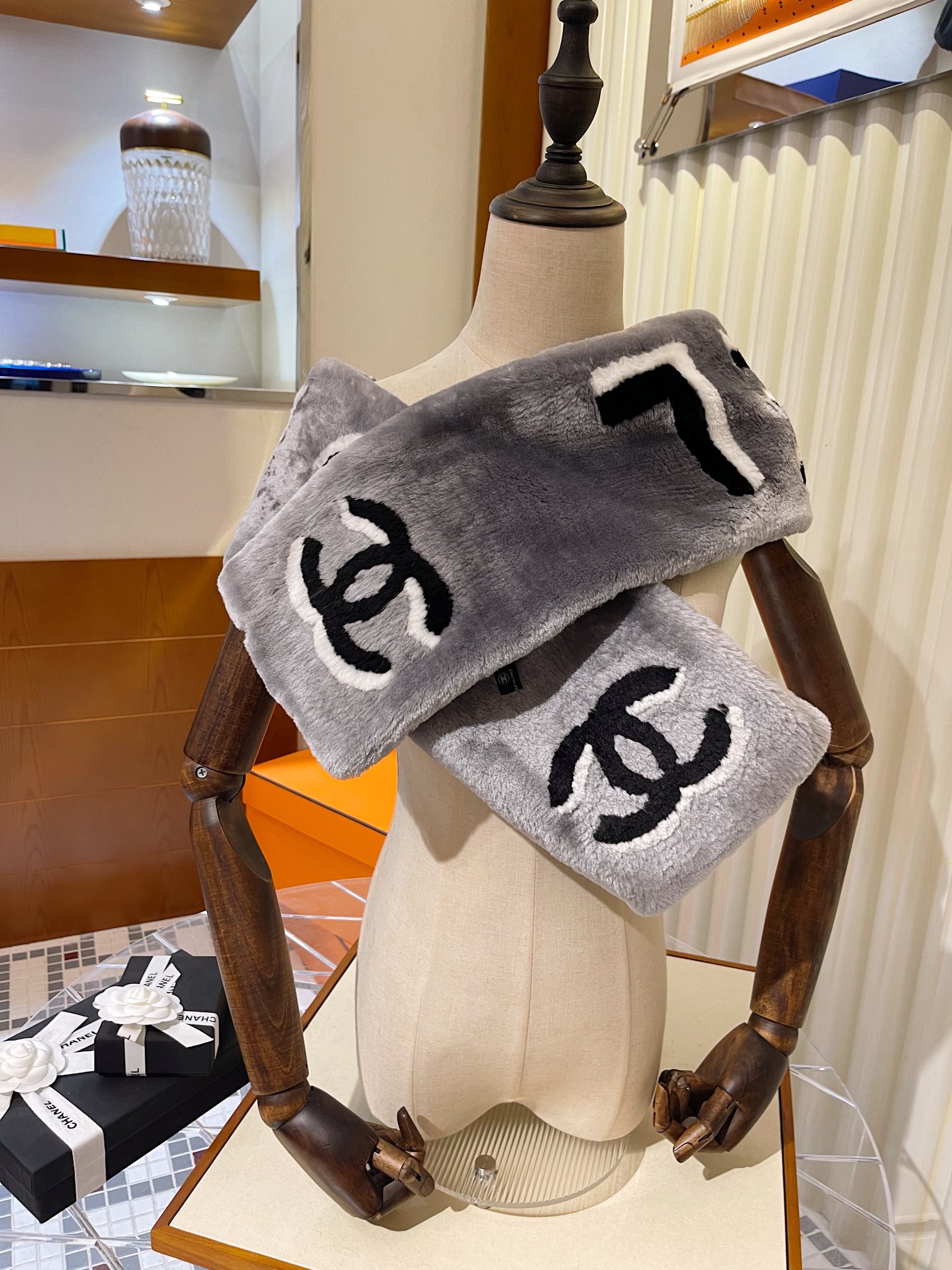 CHANEL SCARVES
