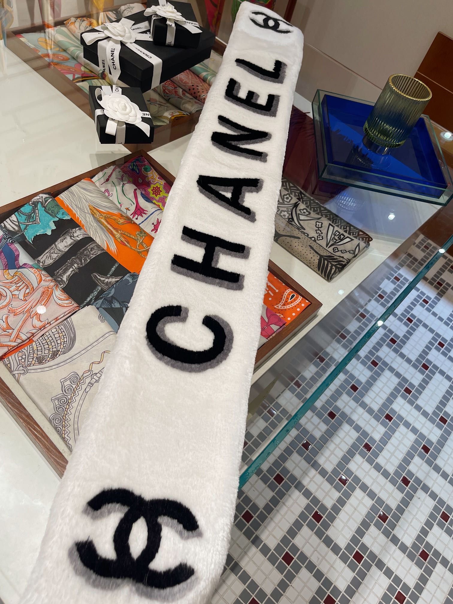 CHANEL SCARVES