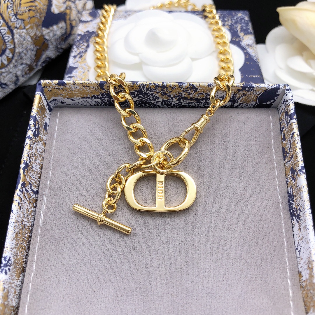 Christian Dior Necklaces CD