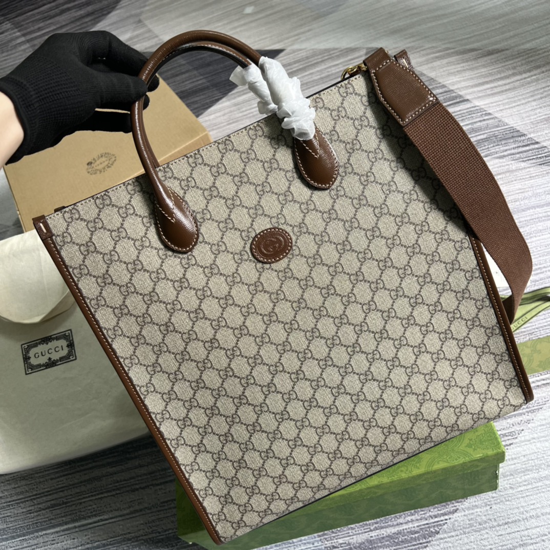 674155 Medium tote with Interlocking G, gucci Bags for Men
