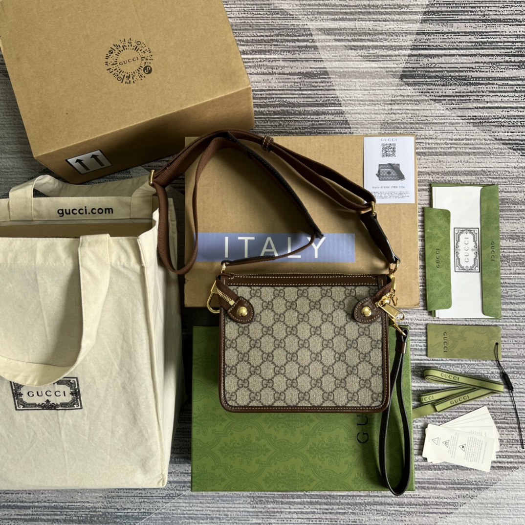 674164 Messenger bag with Interlocking G, gucci Bags for Men