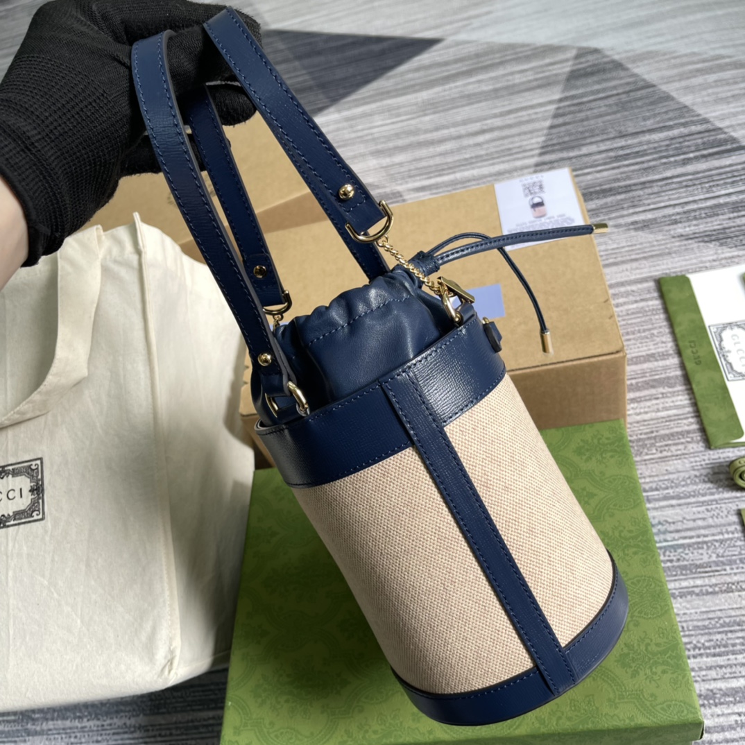 637115  Gucci Horsebit 1955 small bucket bag, gucci