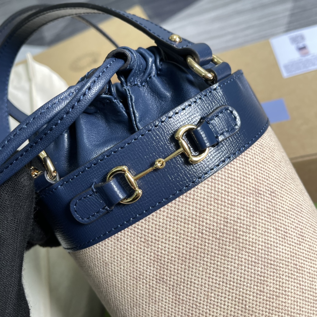 637115  Gucci Horsebit 1955 small bucket bag, gucci