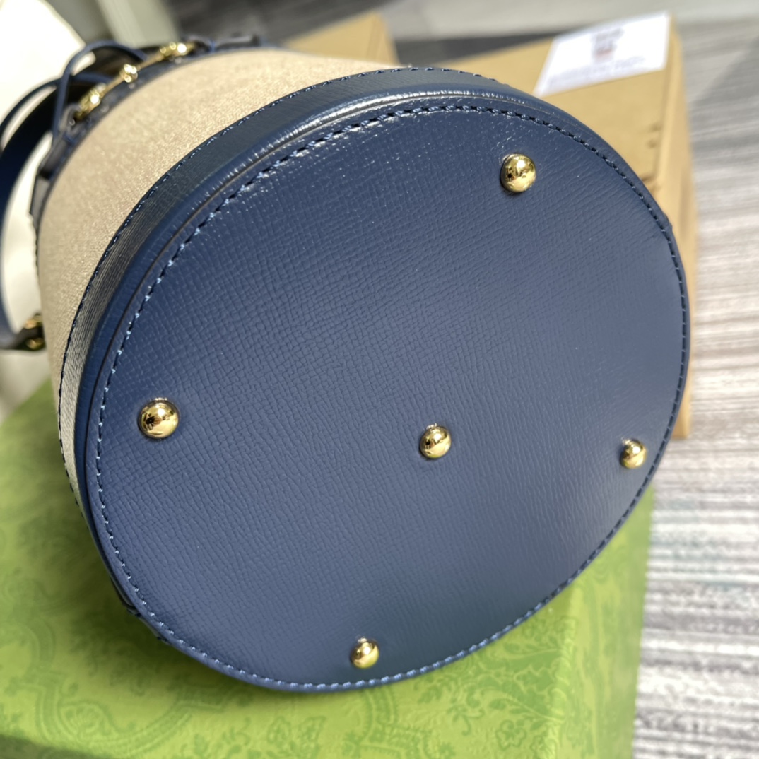637115  Gucci Horsebit 1955 small bucket bag, gucci