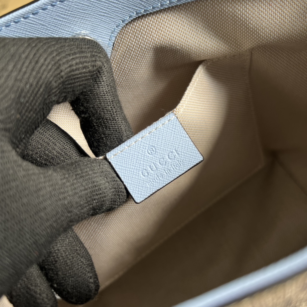 410812, gucci bag for children