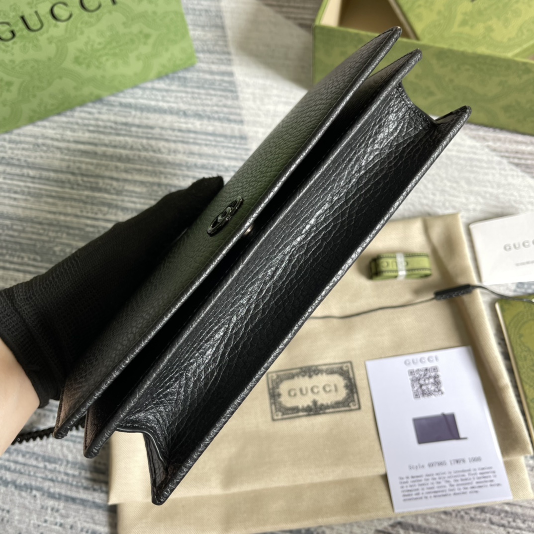 497985  GG Marmont chain wallet, Gucci Chain Wallets for Women