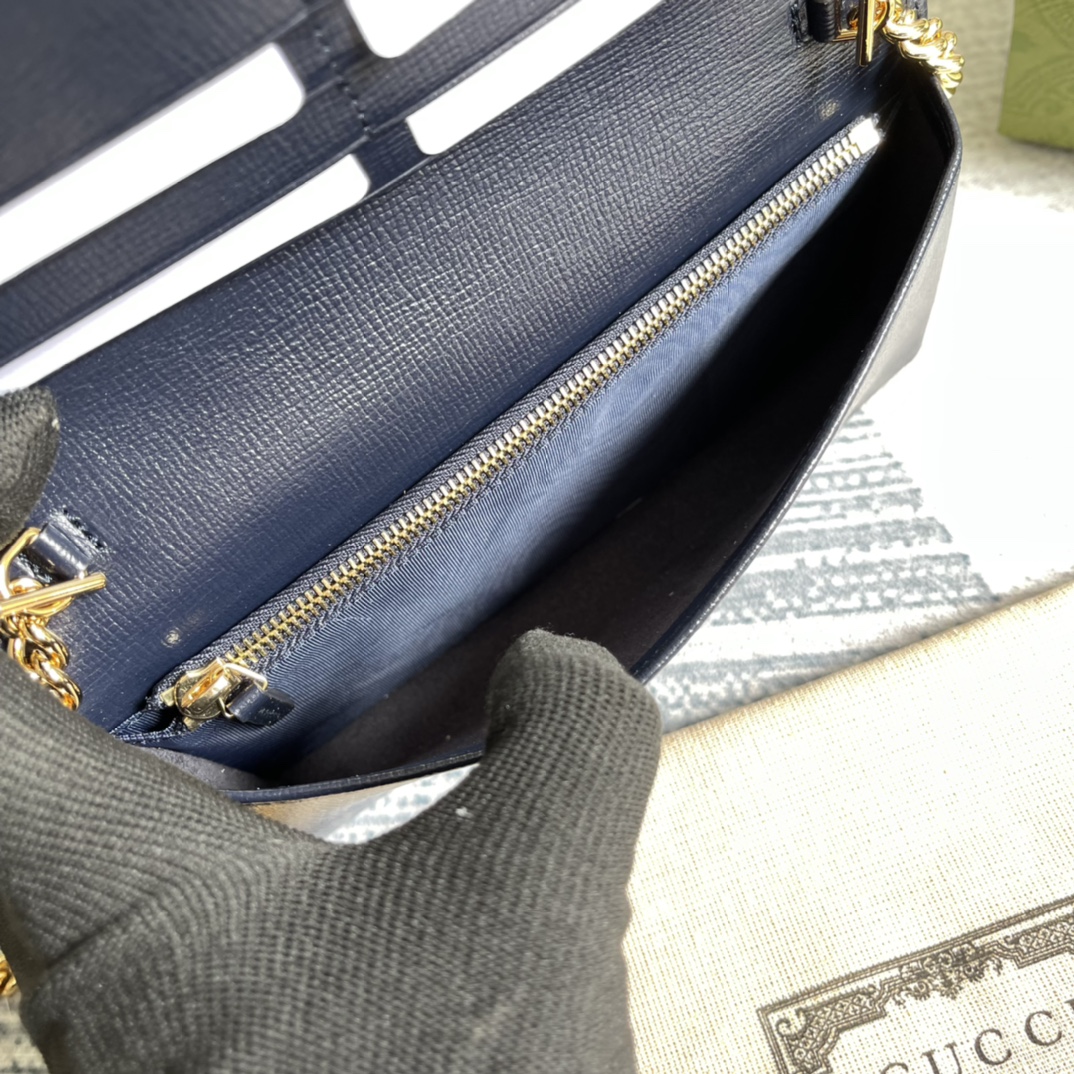 621892 Gucci Horsebit 1955 chain wallet, Gucci Chain Wallets for Women