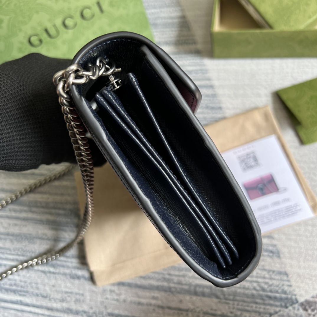 401231 Dionysus GG Supreme chain wallet, GUCCI Chain Wallets for Women