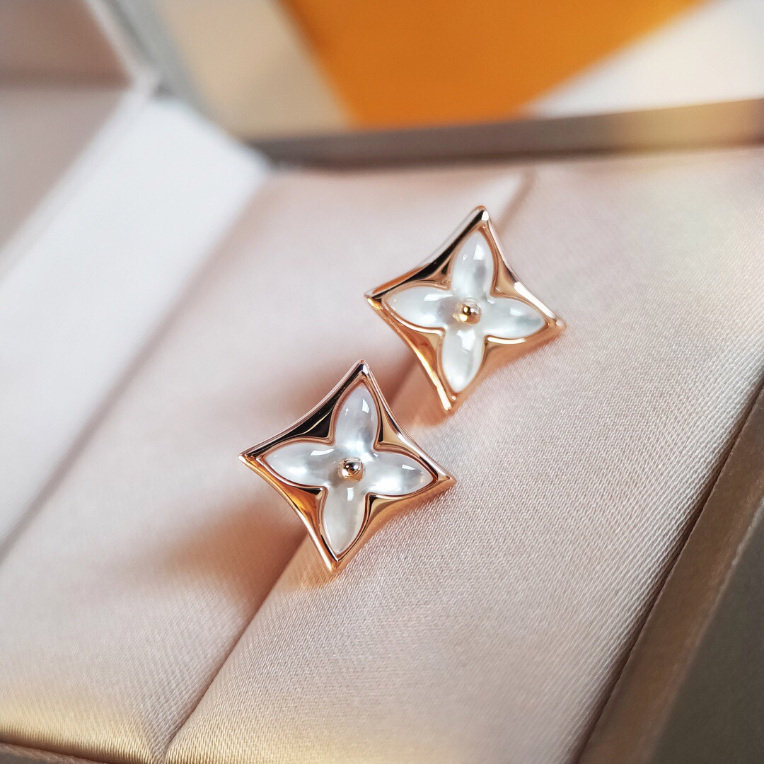 Earrings, Louis Vuitton LV