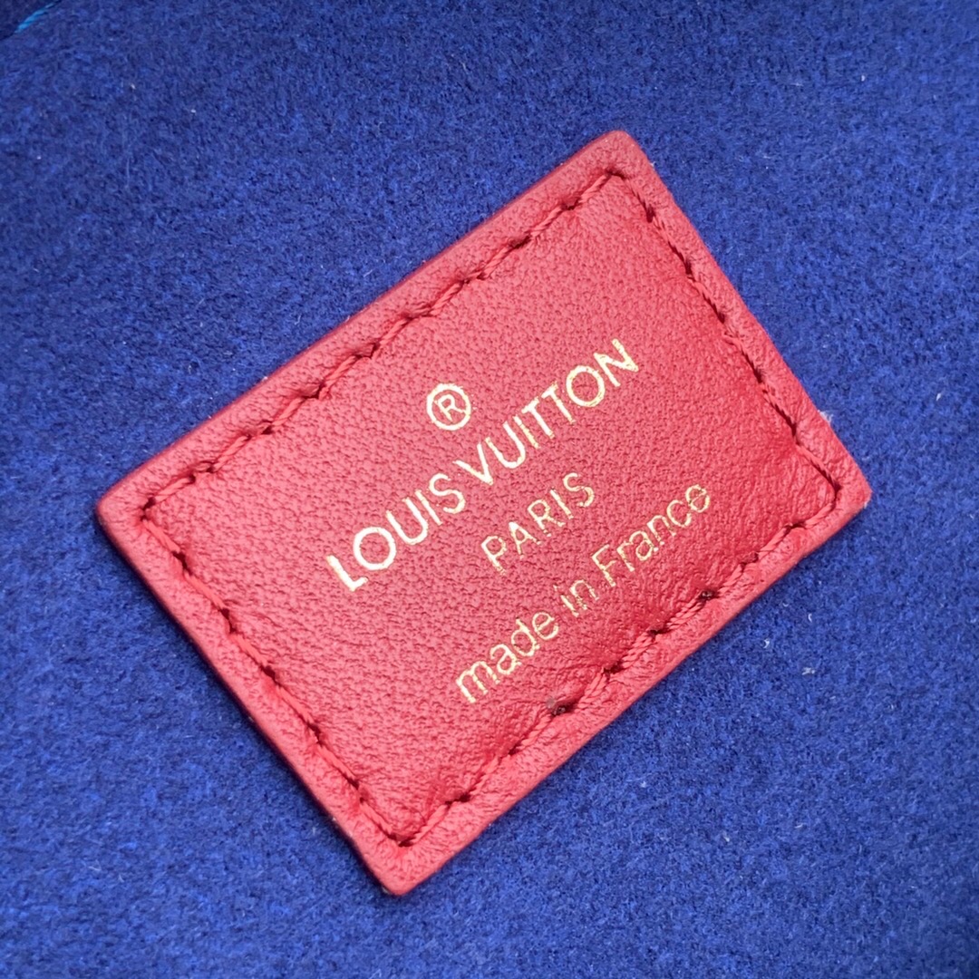 COUSSIN BB, Louis Vuitton LV