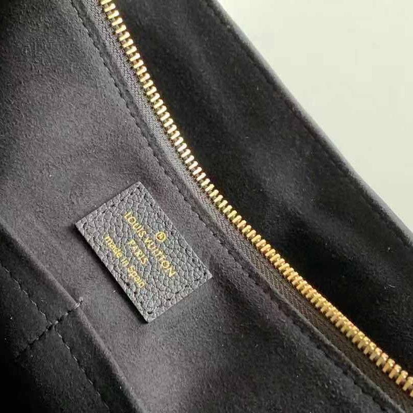 SURÈNE MM, Louis Vuitton LV