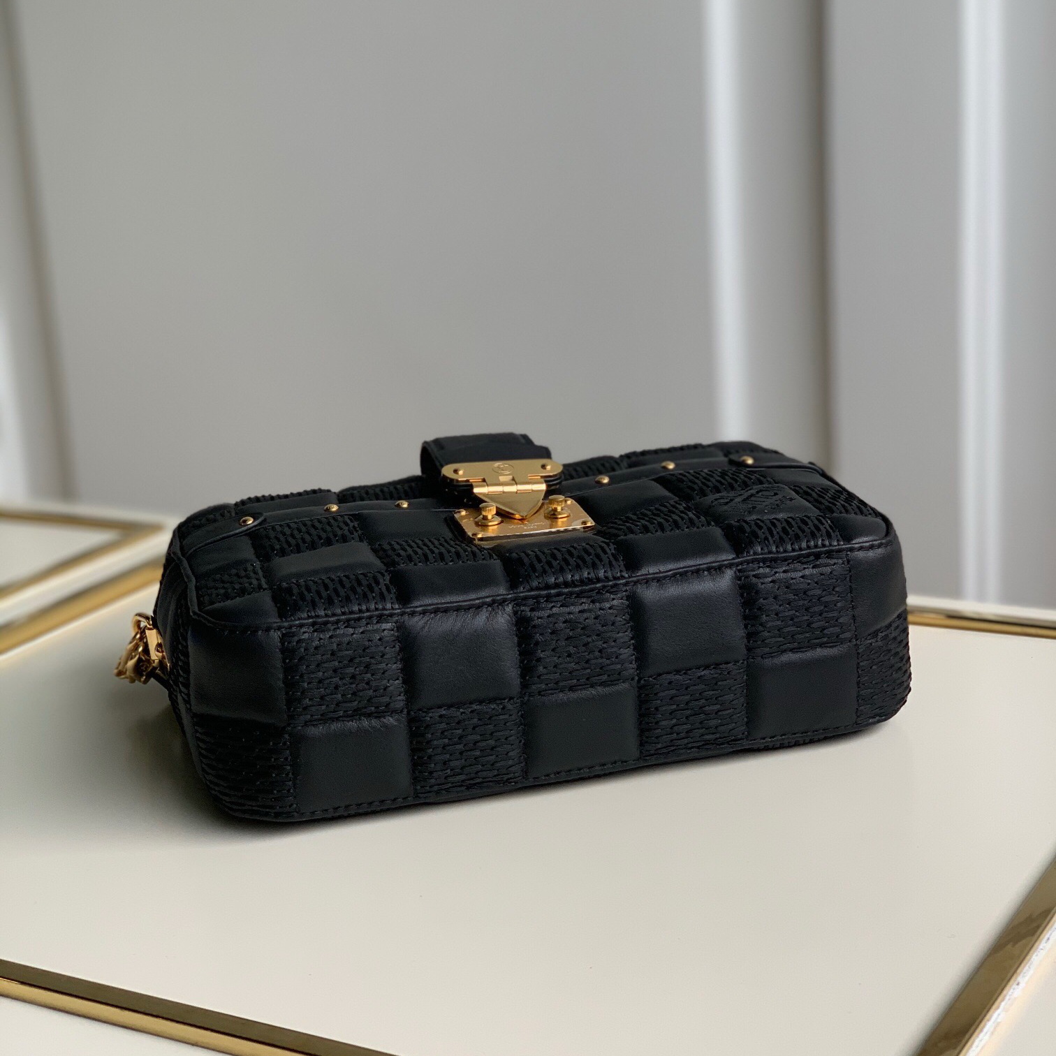 M59114  TROCA MM, Louis Vuitton LV 
