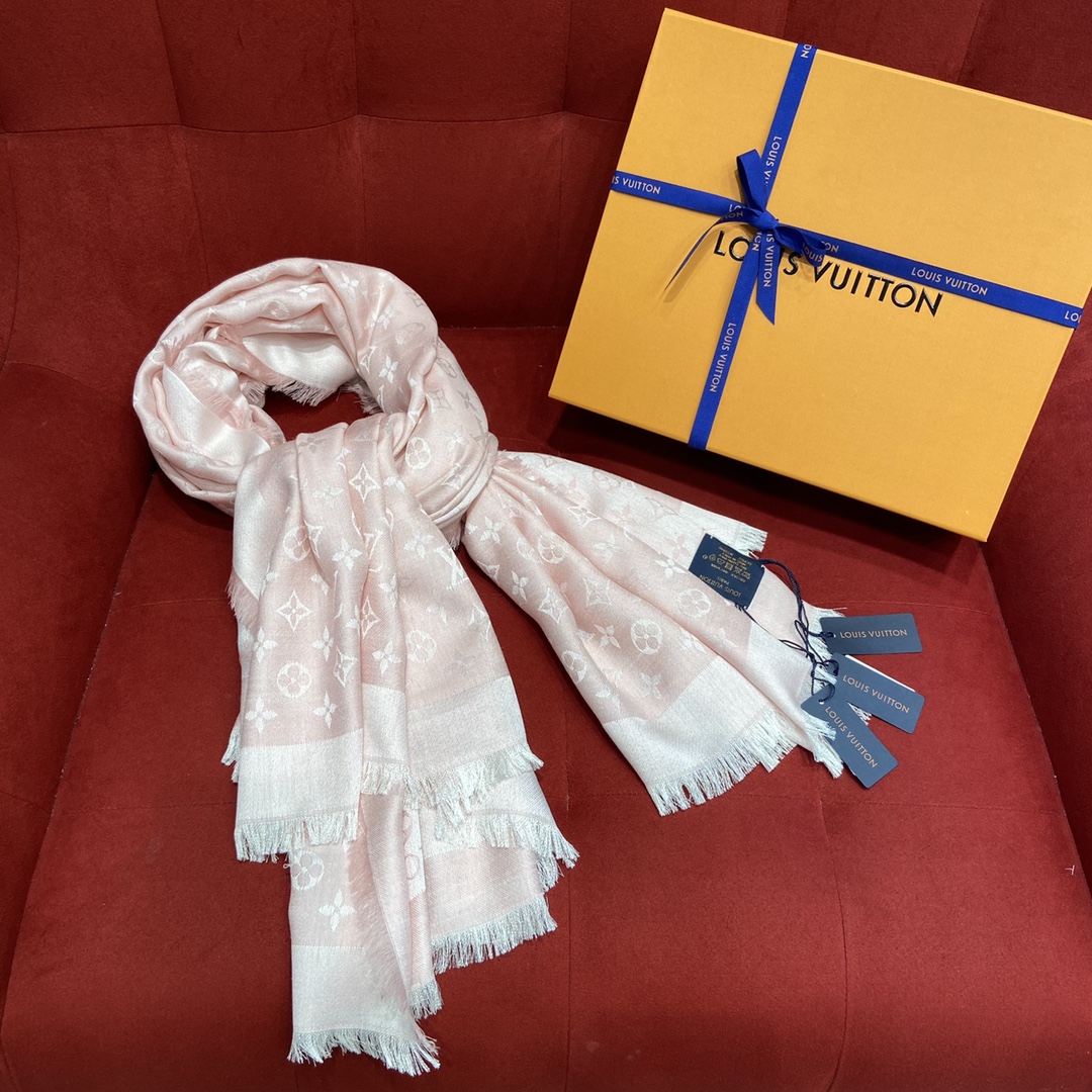 MONOGRAM SHINE SHAWL, LV