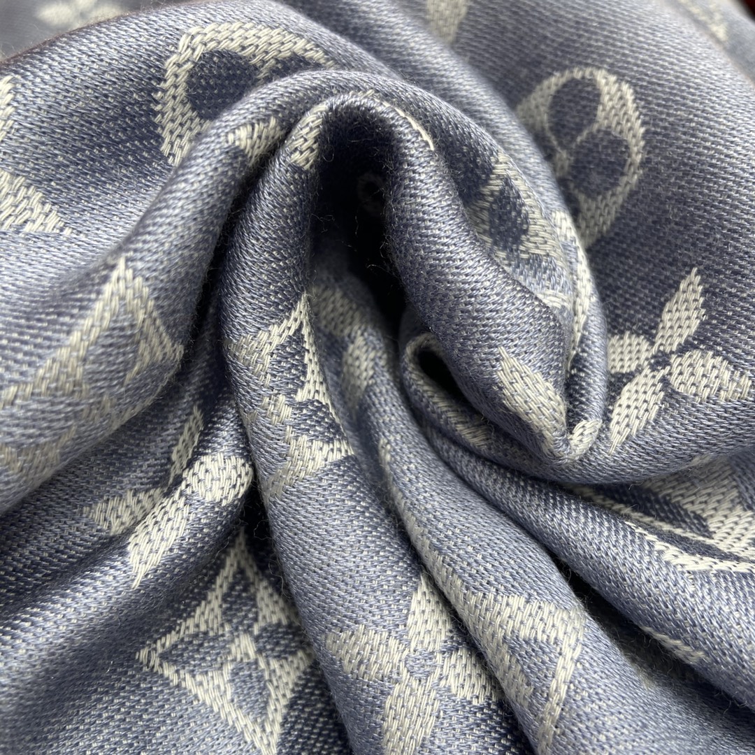 MONOGRAM SHINE SHAWL, LV