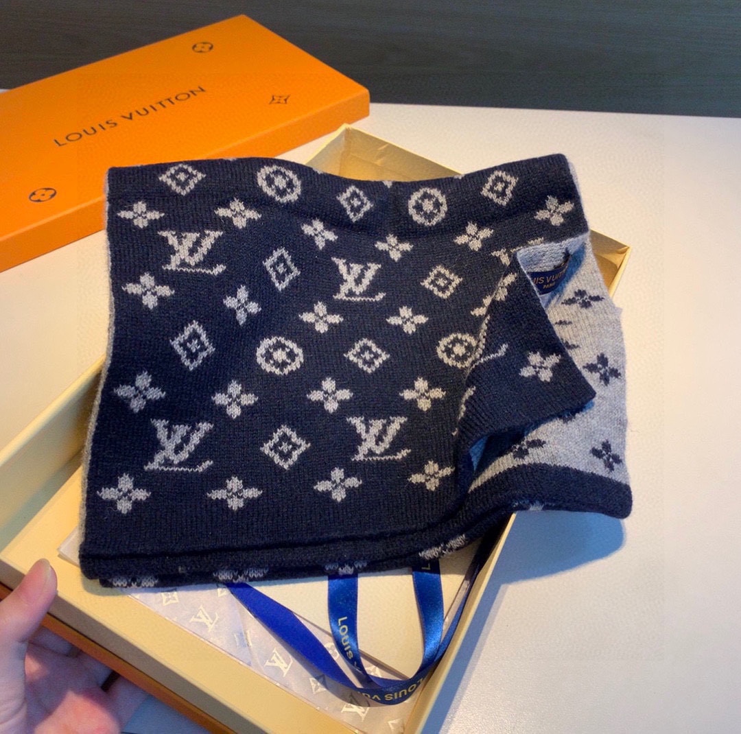 LOUIS VUITTON LV SCARF