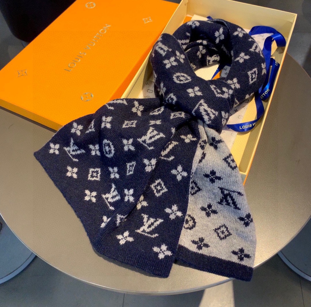 LOUIS VUITTON LV SCARF