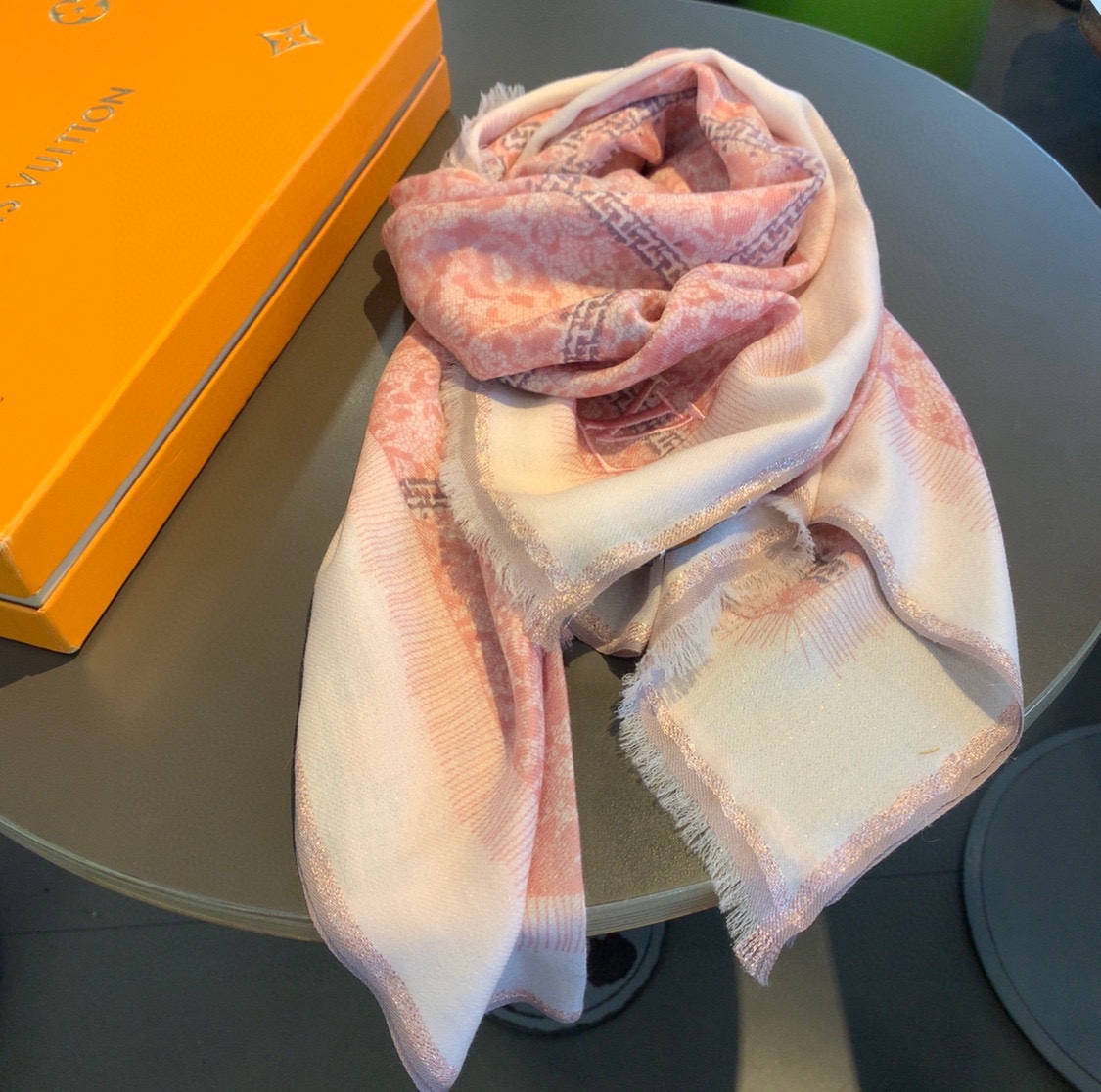 LOUIS VUITTON LV SCARF