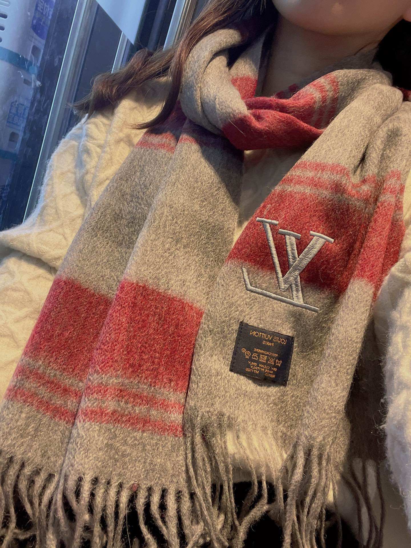 LOUIS VUITTON LV SCARF