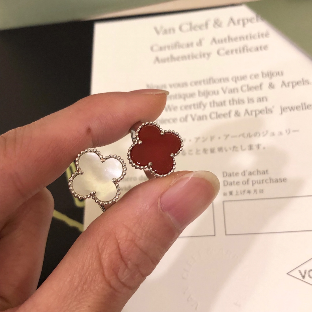 VanCleef&Arpels Ring